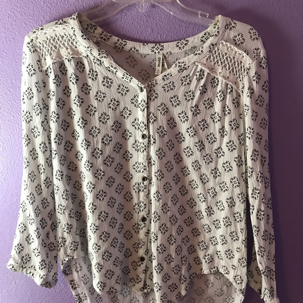 White/Black Blouse